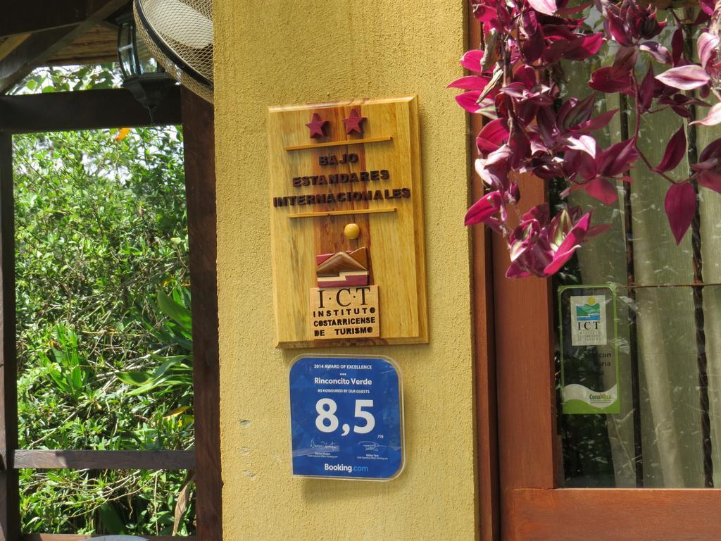 瑞尼科特韦德酒店 Ujarrás 外观 照片